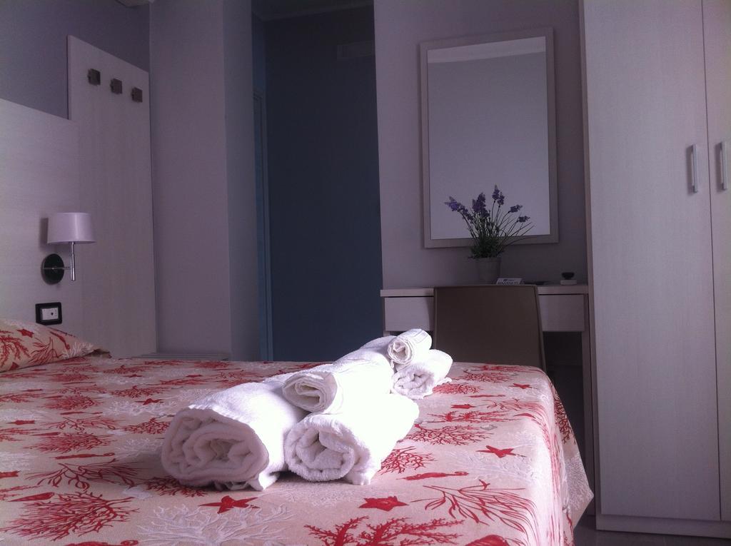 Meuble Leonetti Bed & Breakfast Centola Cameră foto